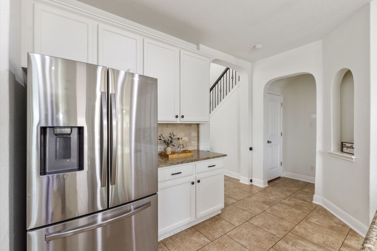 Building Photo - 22438 Akin Fawn