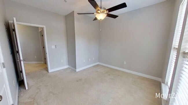Building Photo - 827 Seigle Point Dr
