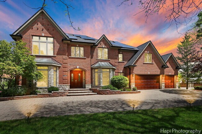 Building Photo - 1400 Banbury Rd