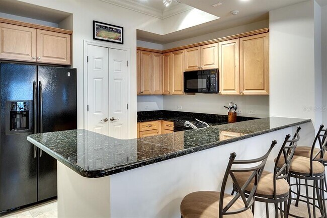 Building Photo - 7702 Lake Vista Ct