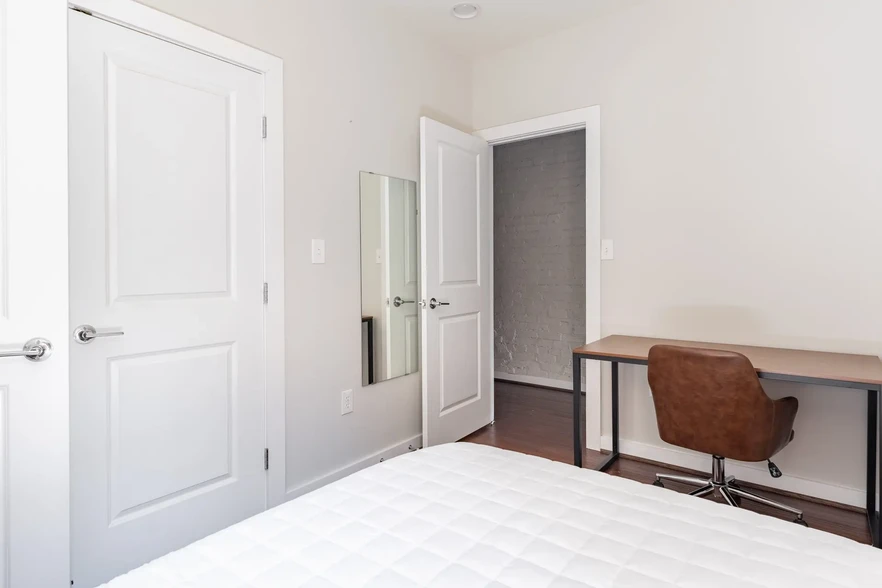 Bedroom C - 2207 Flagler Pl NW