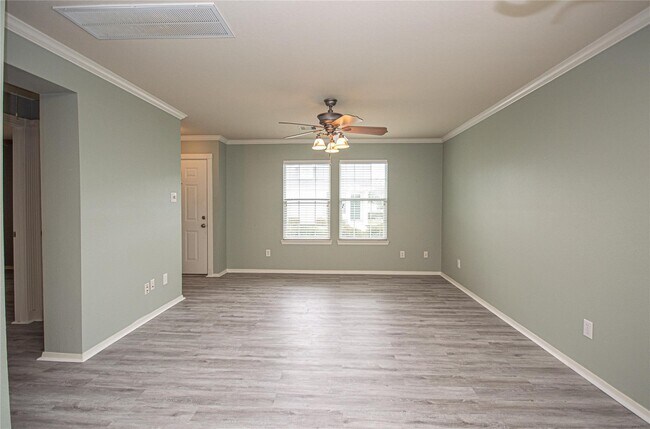 Building Photo - 21030 Alden's Oak