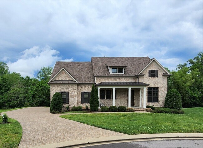 Primary Photo - 4174 Old Light Cir