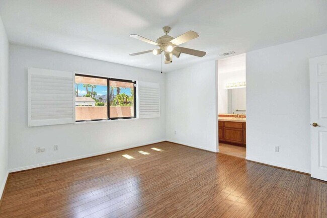 Building Photo - 71138 Patricia Park Pl