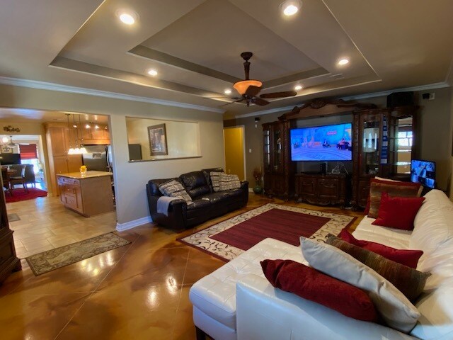Den - 1441 Cabrini Ct