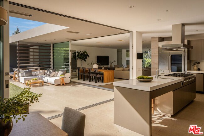 Building Photo - 1166 Angelo Dr