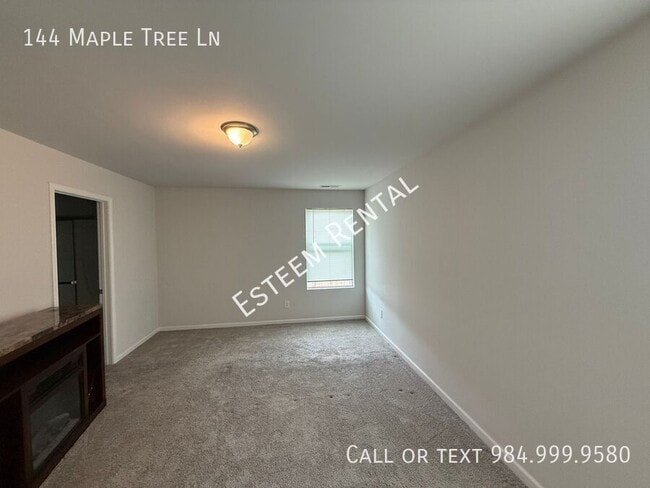 Building Photo - 144 Maple Tree Ln