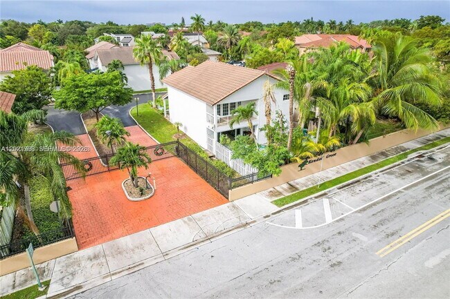 Building Photo - 8909 SW 108th Pl