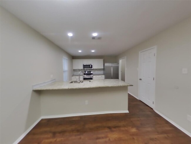 Building Photo - 104 Druse Ln