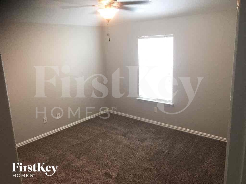Building Photo - 14623 Castle Cove Ln