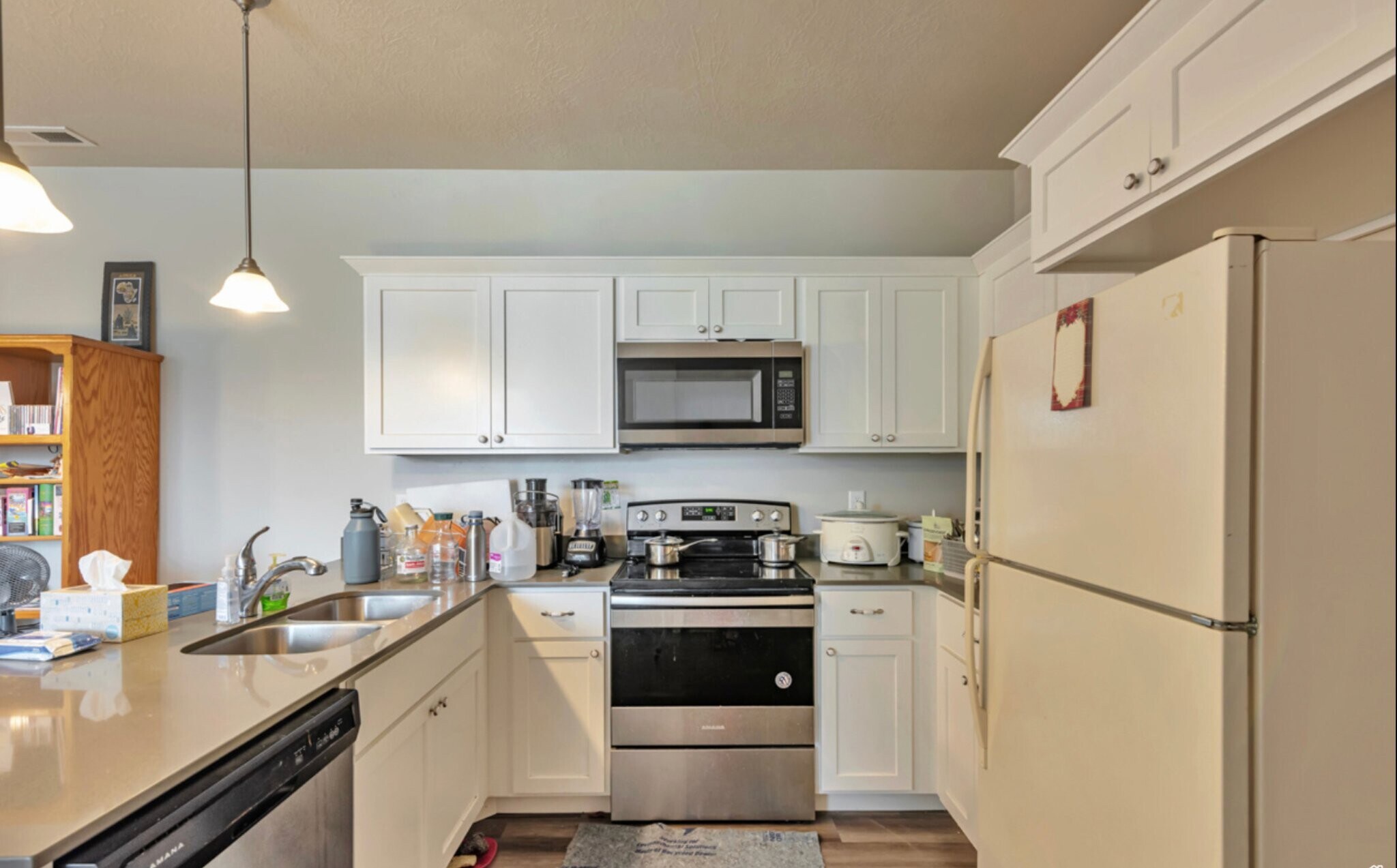 Building Photo - 13239 Dominica Ln