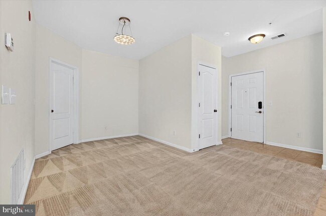 Building Photo - 24620 Byrne Meadow Square