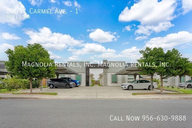 Primary Photo - 806 W Carmel Ave