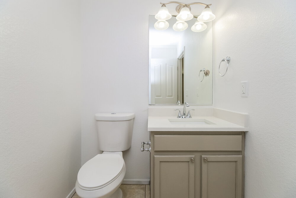 Building Photo - 3453 S Chaparral Rd