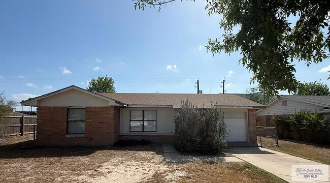 Building Photo - 2020 S 23rd St