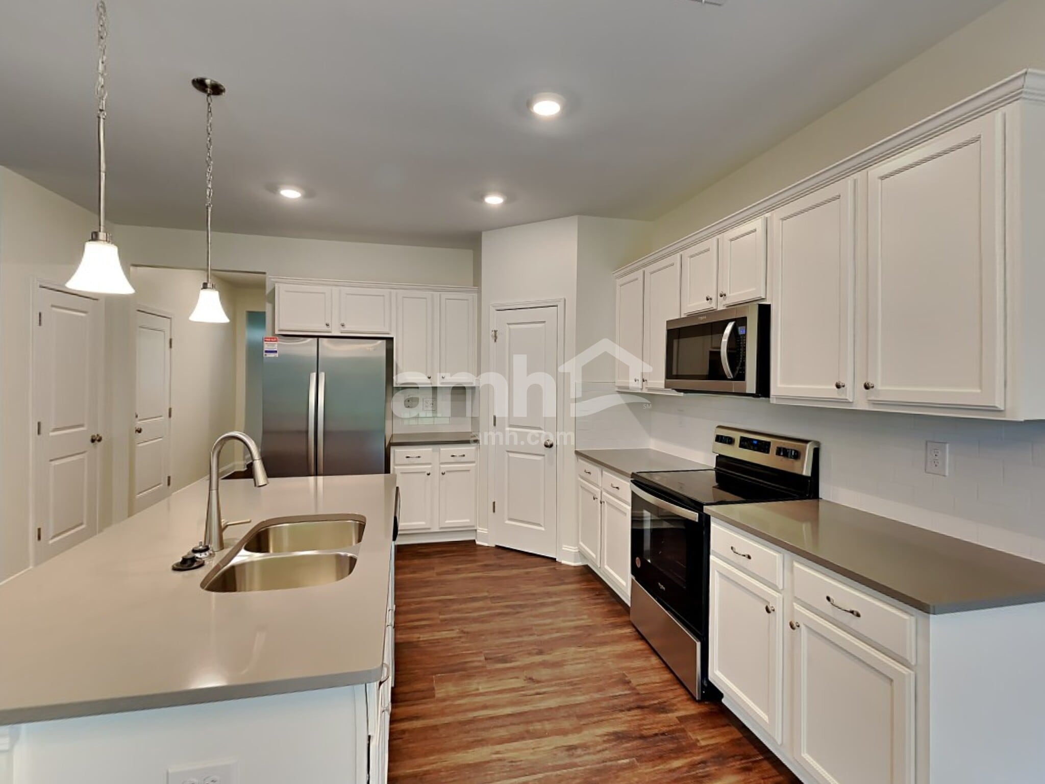 Building Photo - 6034 Rosemore Ln