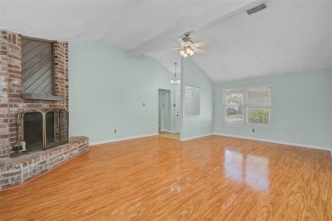 Building Photo - 16739 Selder Dr