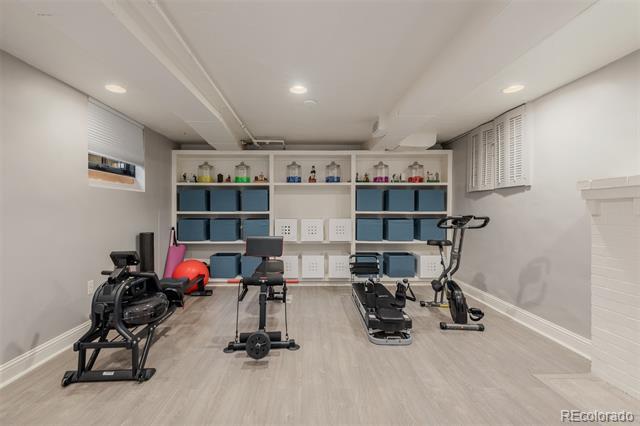 Building Photo - 353 Bellaire St