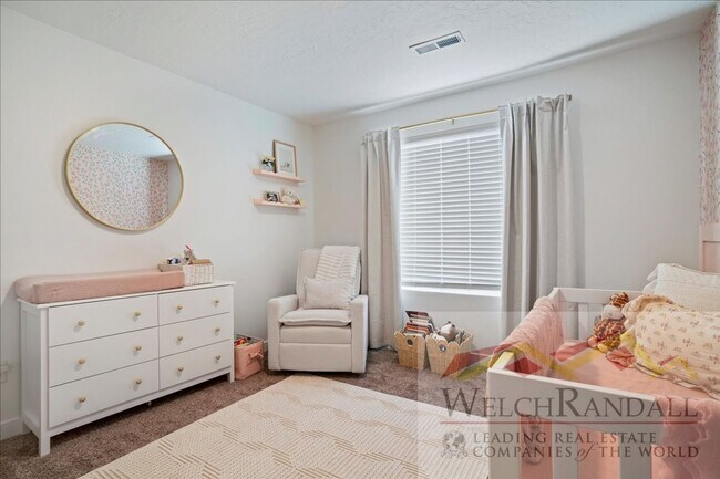 Building Photo - Great Space, Great Location - 3 BR Lehi Townhome! ** MOVE-IN SPECIAL **