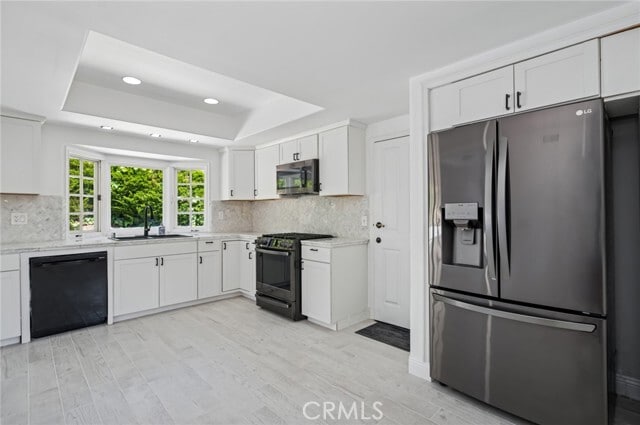 Building Photo - 24291 Los Serranos Dr