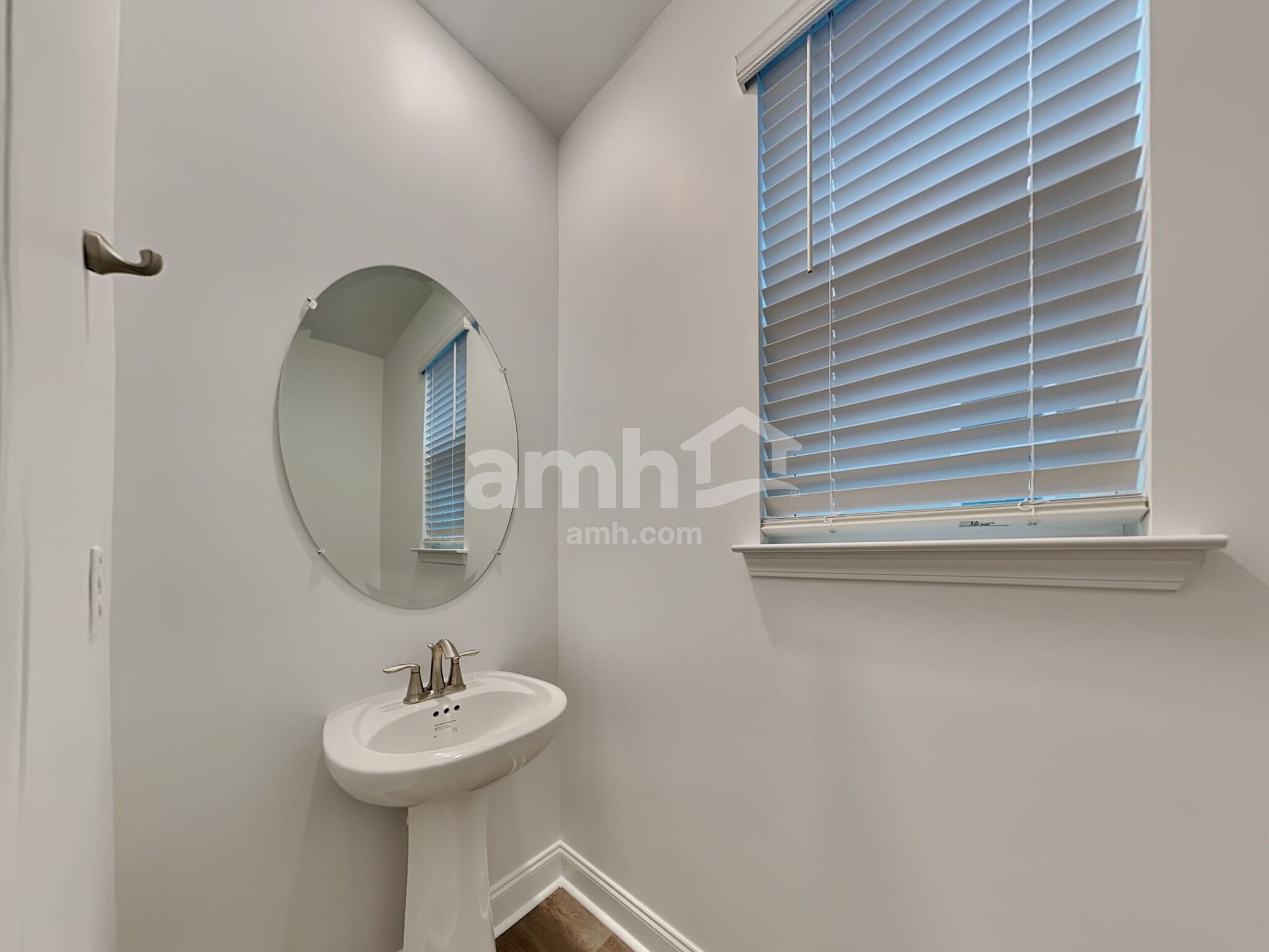 Building Photo - 168 Portside Pk Dr