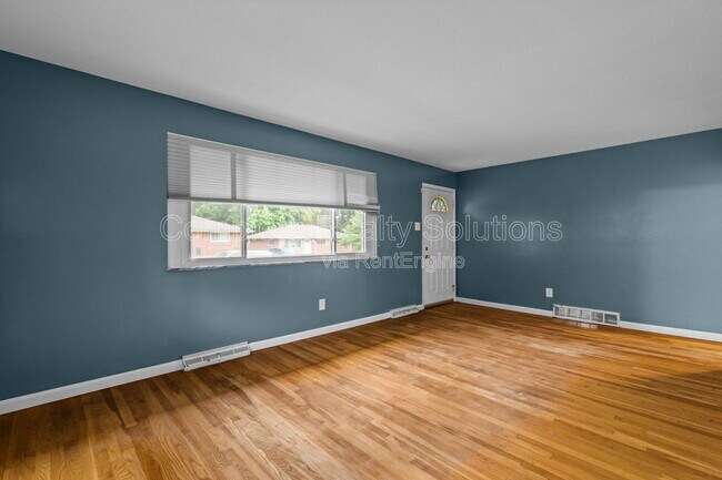 Building Photo - 1149 Walker Ave