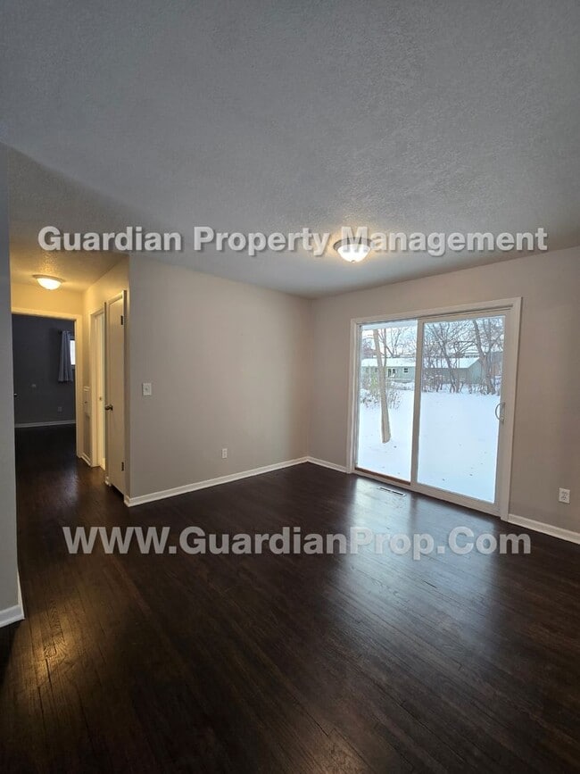 Building Photo - Available now! House with LVP flooring and new carpet, Walk Out Patio, fenced yard, 2 car attache...