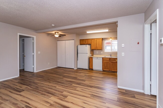 Building Photo - Charming 2-Bedroom, 2-Bathroom Lower-Level...