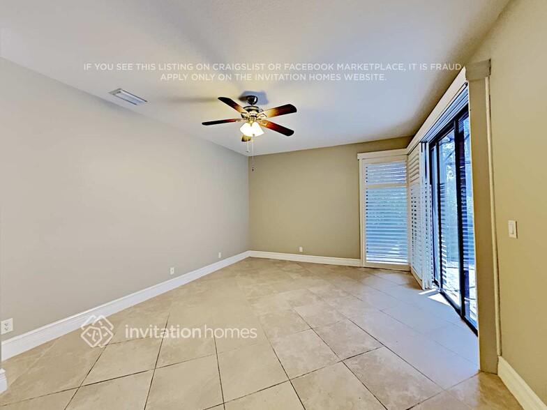 Building Photo - 1076 Deerwood Ln