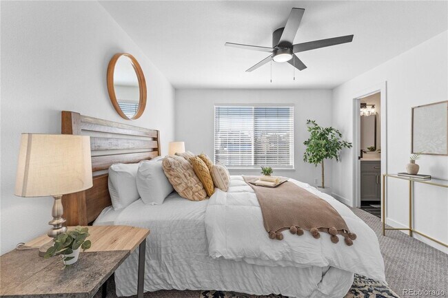 Building Photo - 4865 Apollo Bay Dr