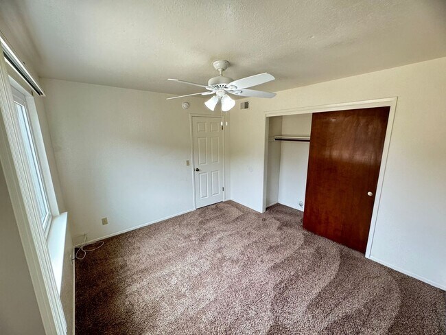 Building Photo - 1283-1285 S 16th St