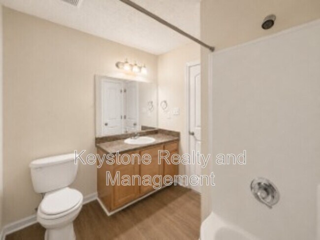 Building Photo - 1236 Verkler Dr