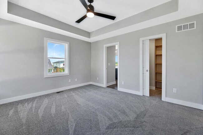 Building Photo - Victorian Charm Meets Modern Living in Mai...