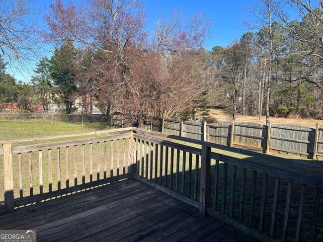 Building Photo - 1301 Hickory Ridge Trail