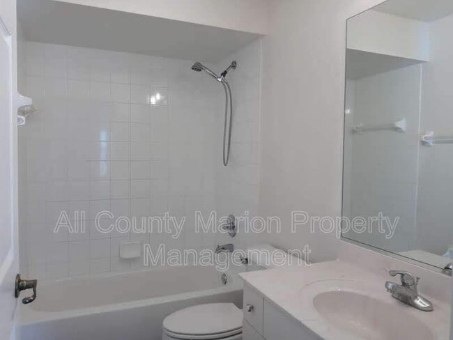 Building Photo - 8259 SW 131st Ln