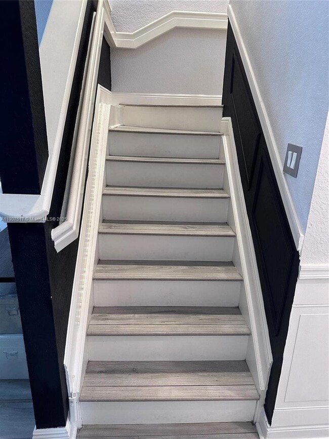 Building Photo - 10577 NW 56th Pl