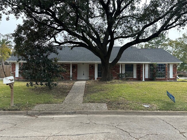 Building Photo - 4821 Burning Tree Dr