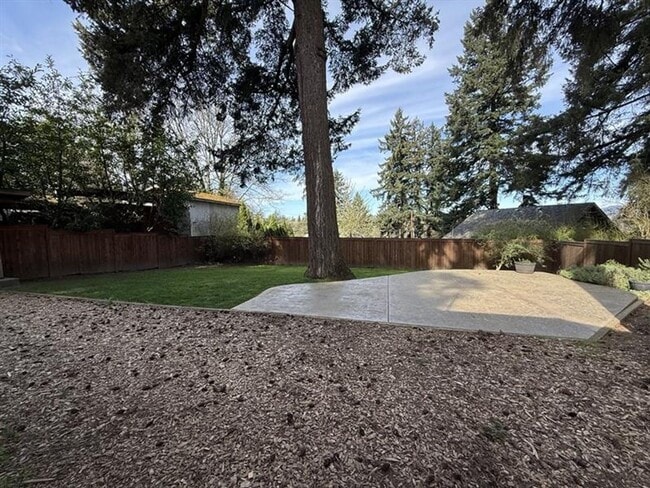 Building Photo - 8111 SW Capitol Hwy