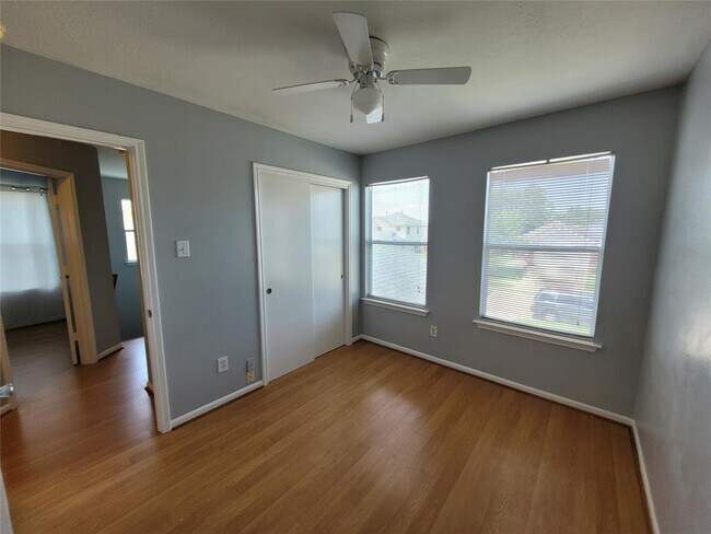Building Photo - 19410 Cavern Springs Dr