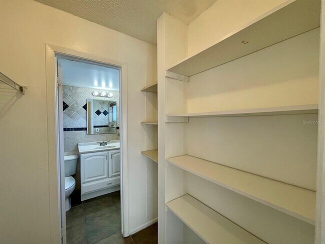 Building Photo - 2625 FL-590