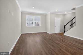 Building Photo - 29 Merion Ave