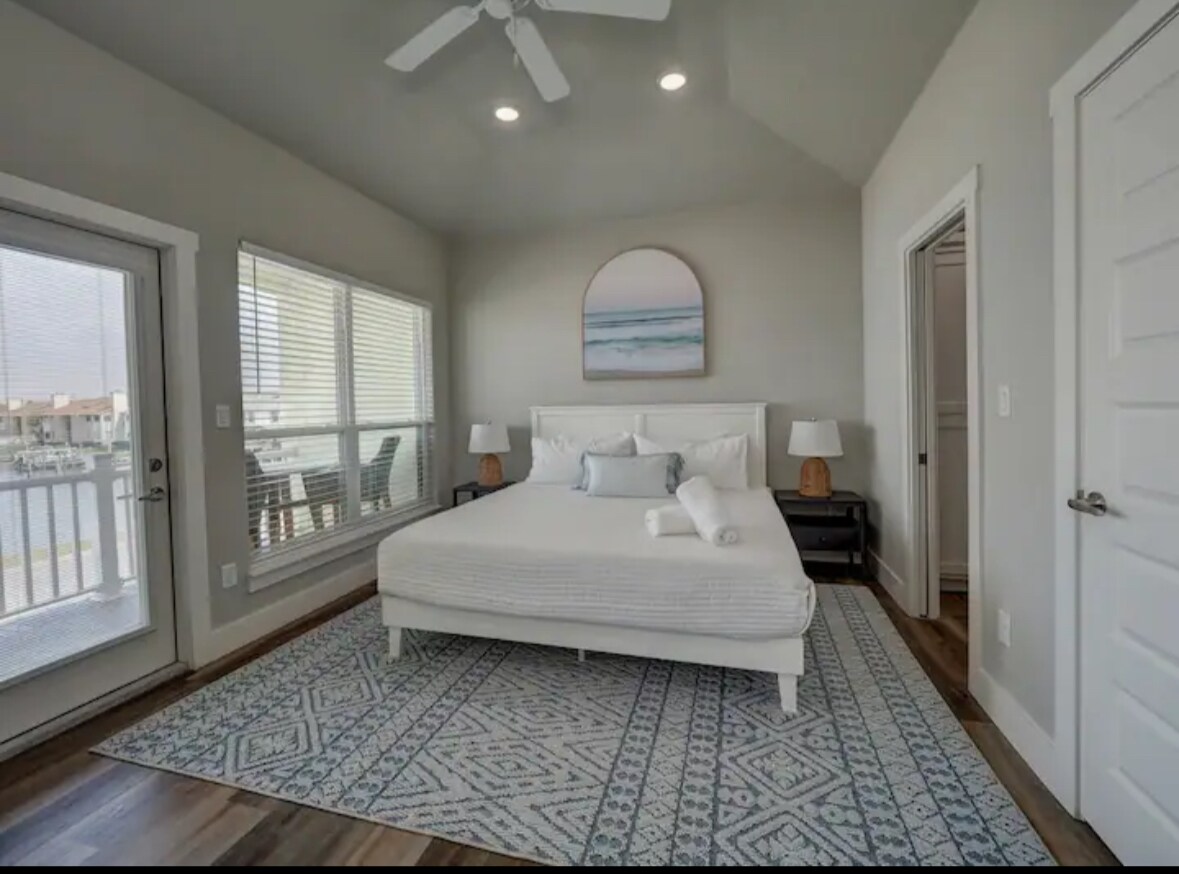 Primary bedroom 2nd Floor - 14013 Ports O Call Dr