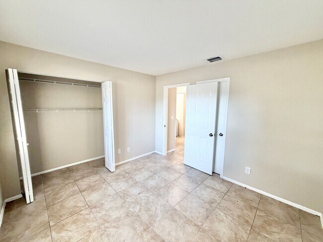 Building Photo - PIKUS (4601 24th Pl SW)