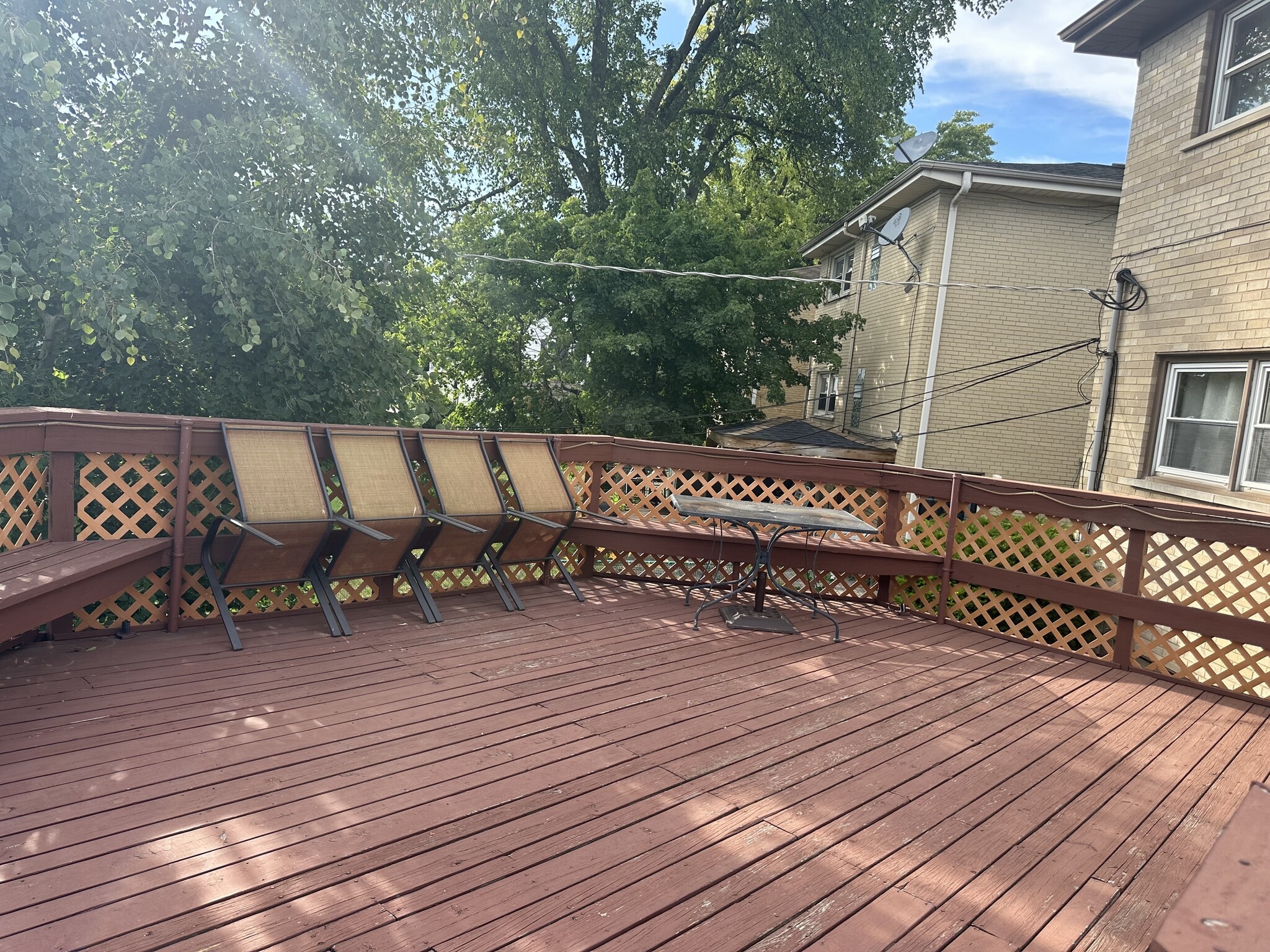 Patio Deck - 1336 N Northwest Hwy