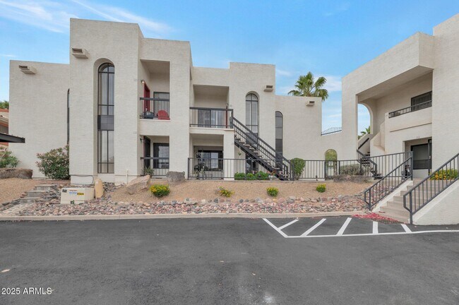 Building Photo - 16739 E El Lago Blvd