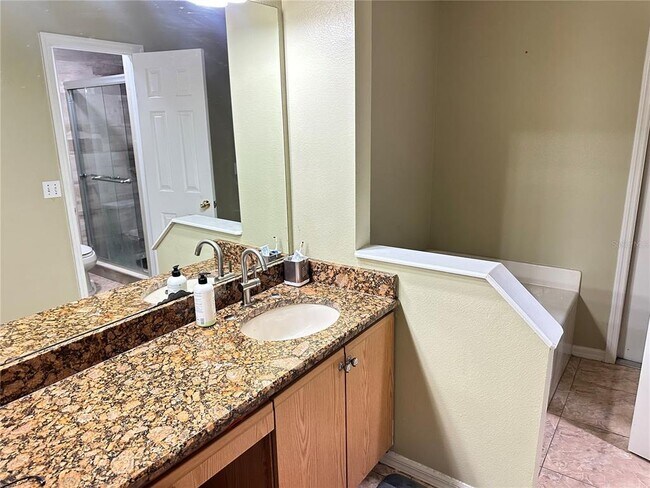 Building Photo - 112 Dulverton Way