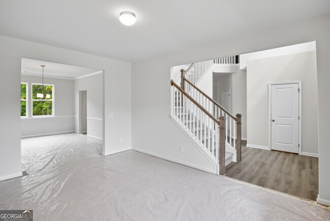 Building Photo - 680 River Run Dr
