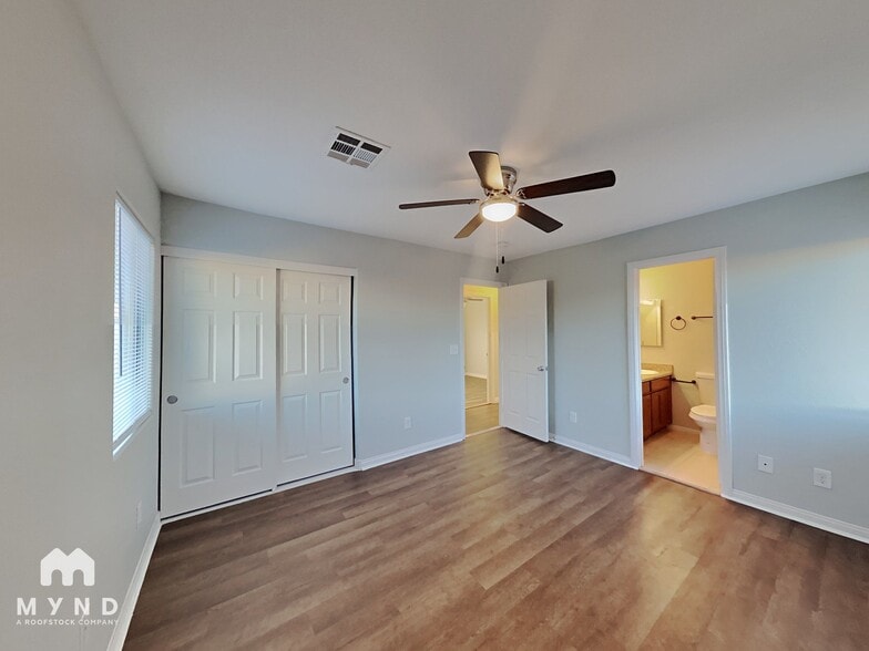 Building Photo - 49 Armstrong Cir