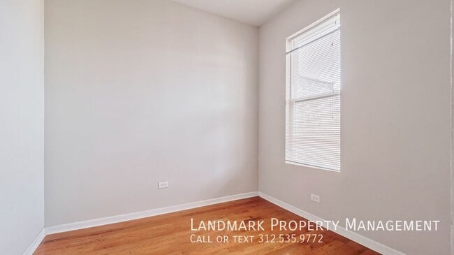 Building Photo - 2130 W Cermak Rd