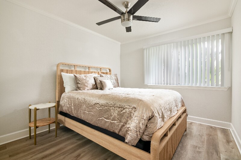 Building Photo - 8503 Villa La Jolla Dr